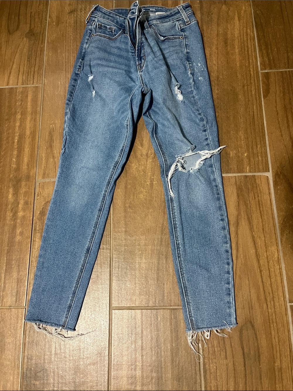 Women’s Old Navy Distressed Blue Rockstar Super Skinny